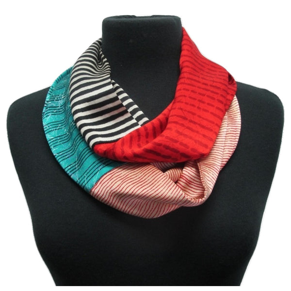 Infinity Scarf #23 Scarlet