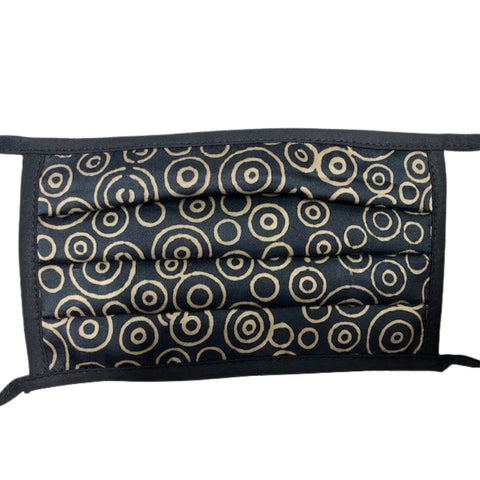 Tie-On Mask in Black/Ivory Shell