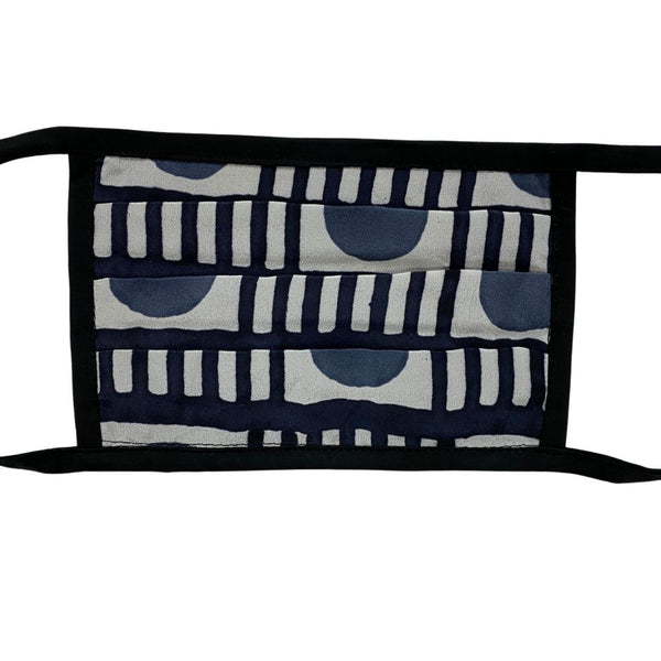 Tie-On Mask in Zebra Checkers